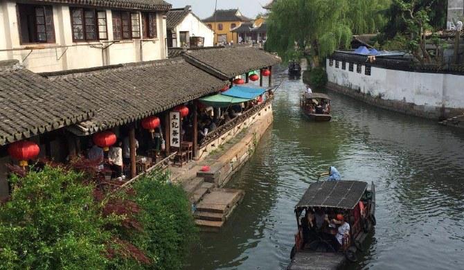 勇立潮头 乘风破浪