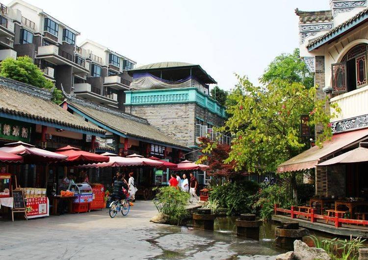 哈尔滨：冰雪旅游中的家国情怀，文字无声却震耳欲聋
